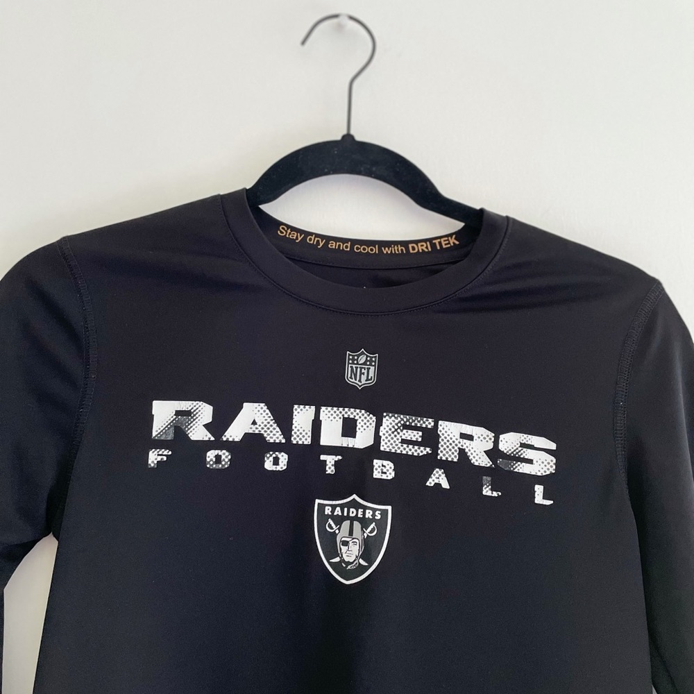 NFL Raiders Boys Youth 10 12 Medium Long Sleeve Dri Tek Shirt - Picture 2 of 7